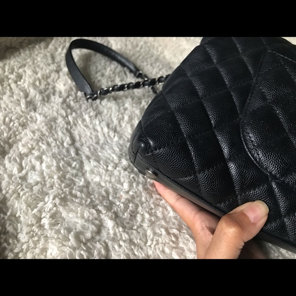 SOLD‼️ CHANEL SMALL COCO HANDLE RHW LIZARD HANDLE - Picture 13 of 16
